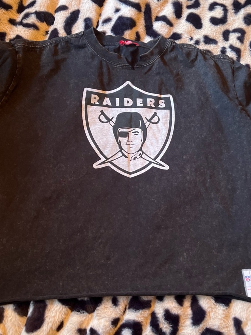 Mitchell & Ness Black Raiders Crop Top with White Shield Logo